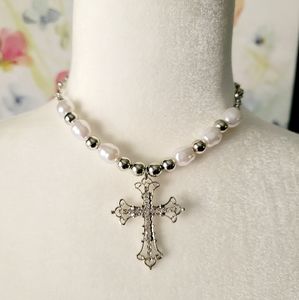 Retro Faux Pearl Cross PendantNecklace